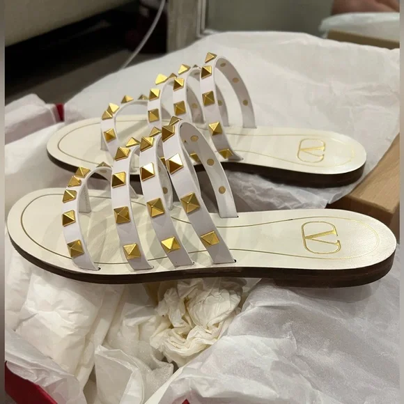 Valentino Rockstud flat sandal - Picture 5 of 7